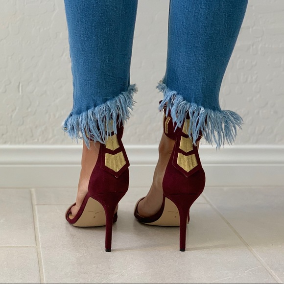 Red Wine Golden Embroidery High Heel Chic Sandal - Picture 6 of 7